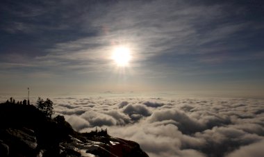 Skandagiri - On cloud 9