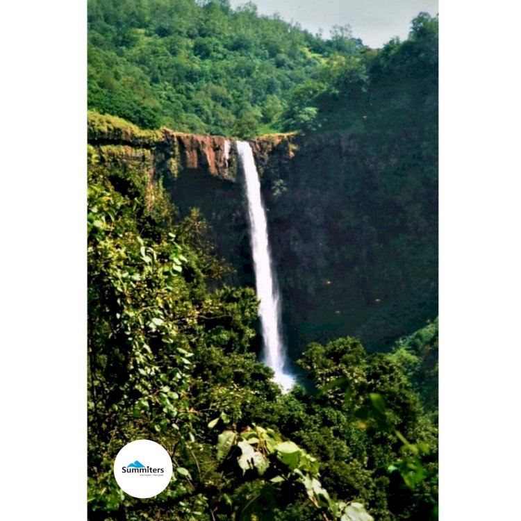 closerview of Sural waterfalls
