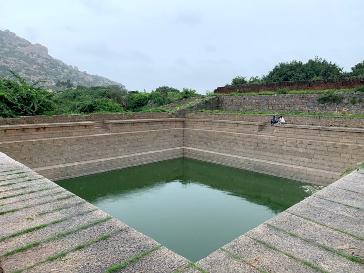 Exploring the lesser known Ratnagiri Fort near Bangalore