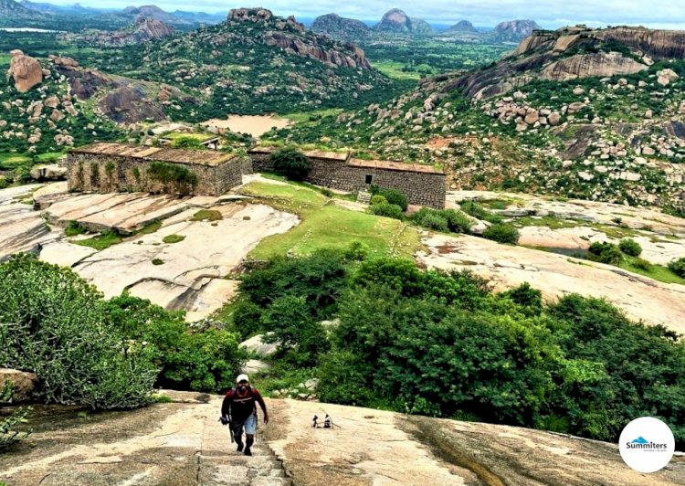 Exploring the lesser known Ratnagiri Fort near Bangalore